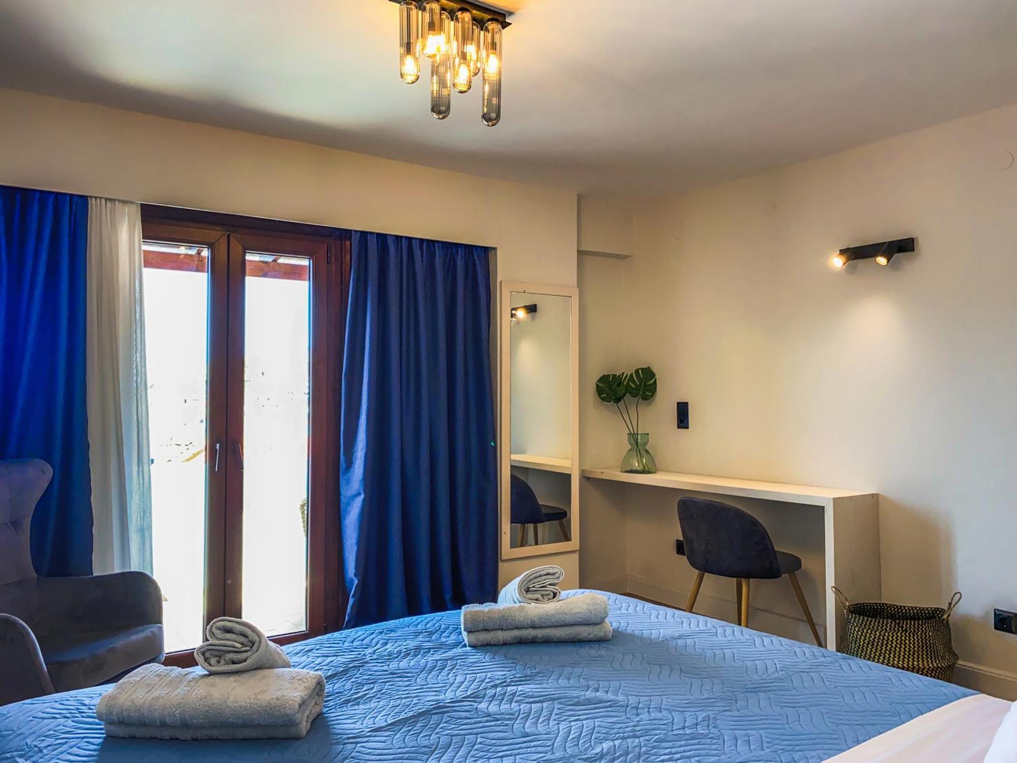 Apellou Apartments Samos Town Extérieur photo