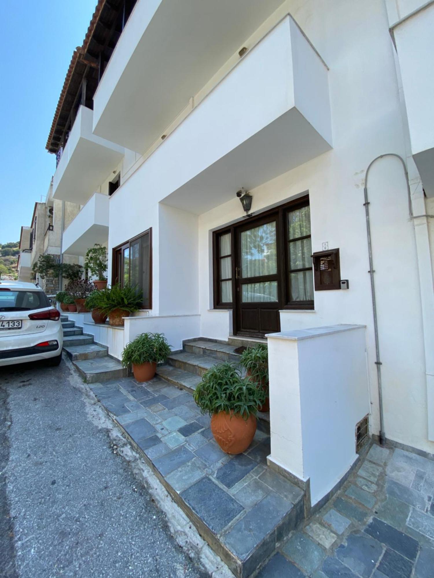 Apellou Apartments Samos Town Extérieur photo