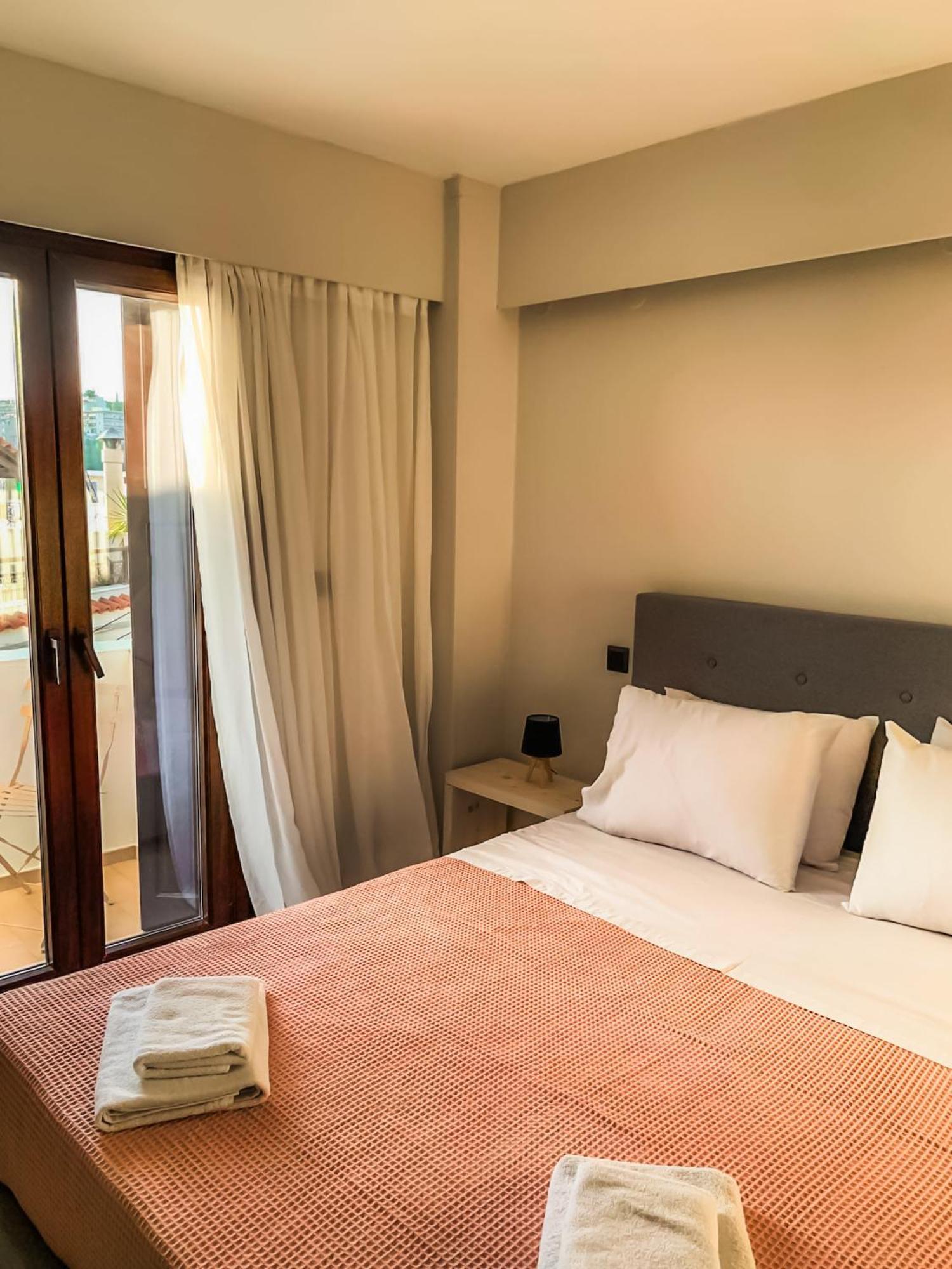 Apellou Apartments Samos Town Extérieur photo